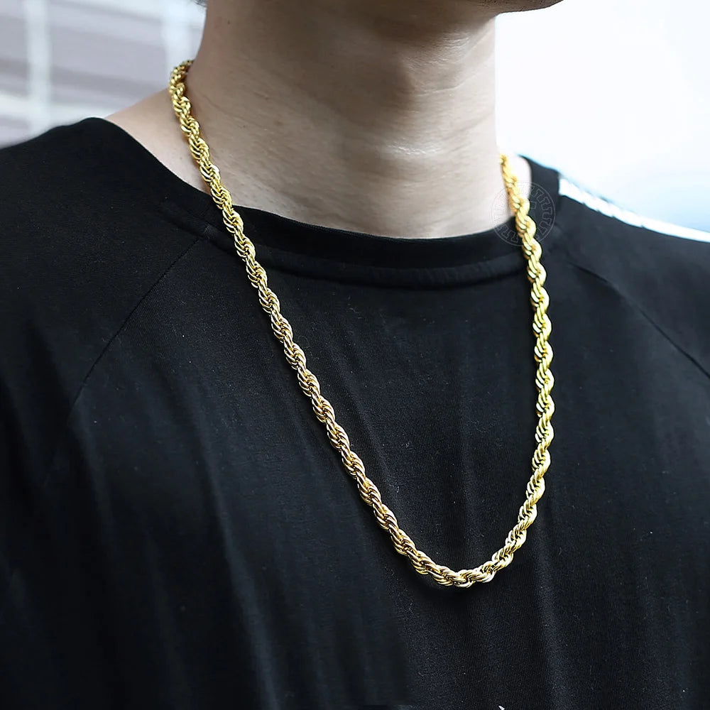 Twisted Link Necklace