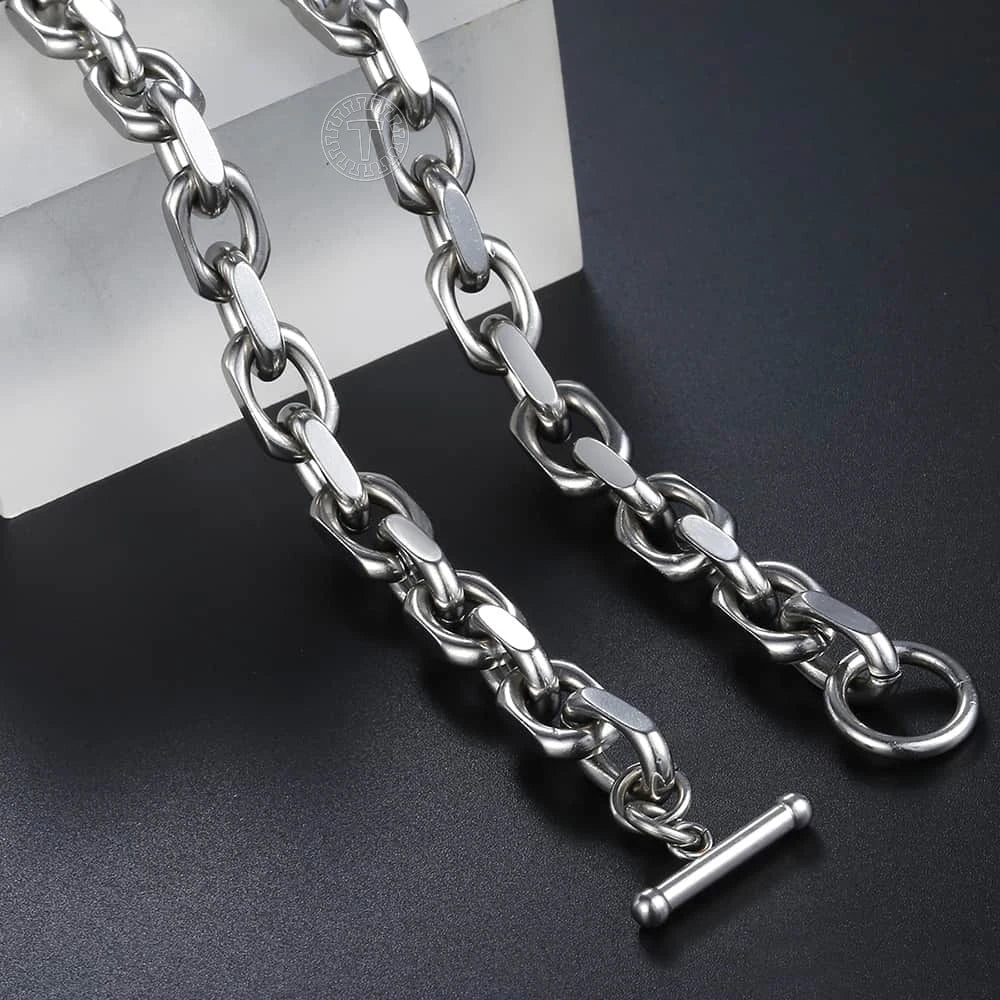 Toggle Cable Necklace